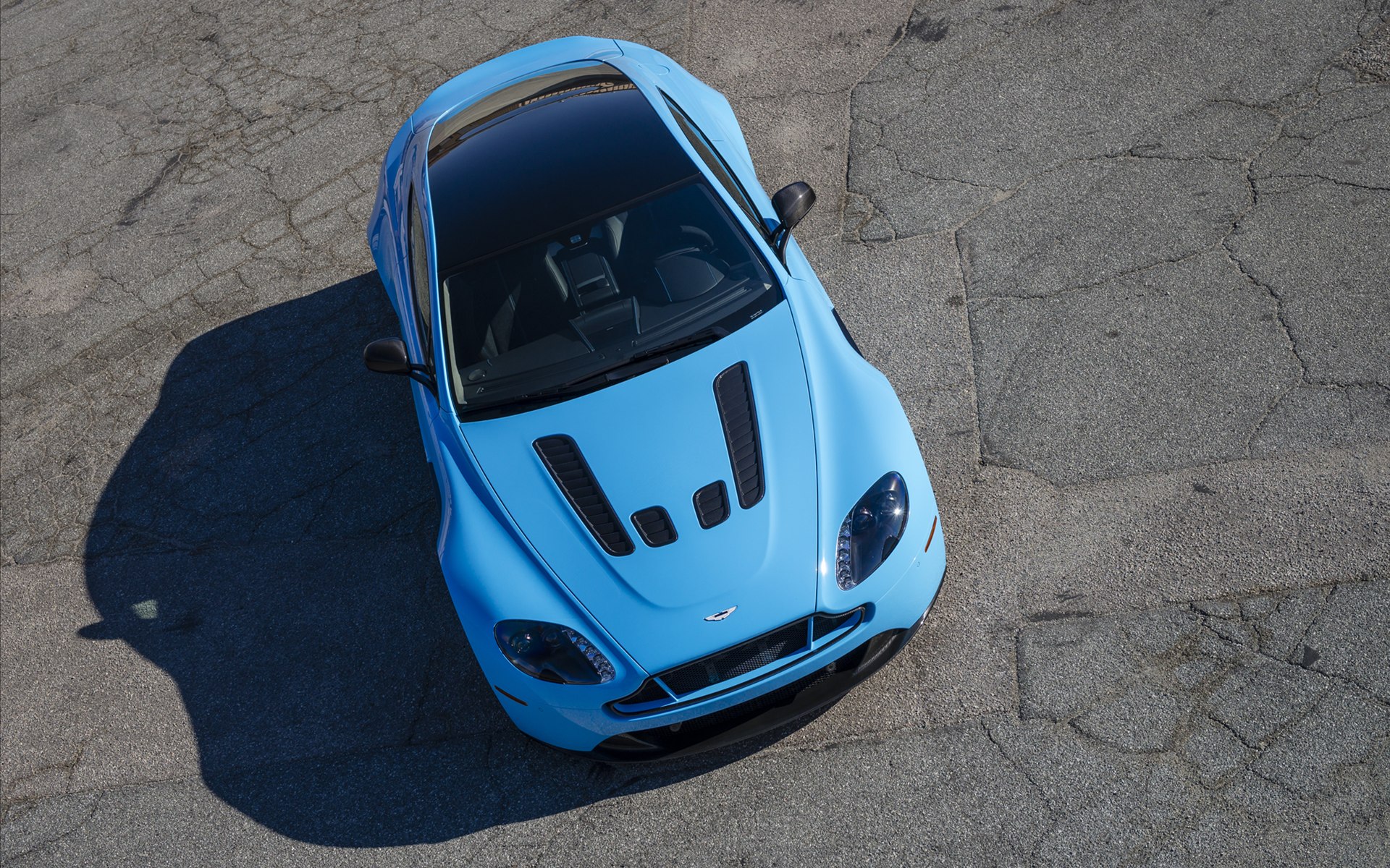 Aston Martin V12 Vantage S 2014